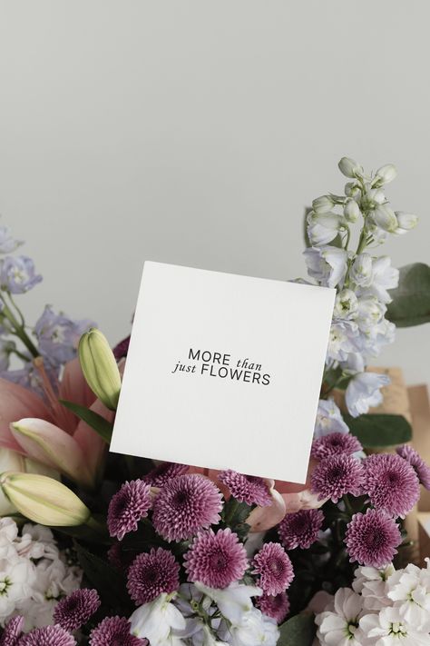 Flower Advertising Ideas, Flower Shop Packaging Design, Flower Marketing Ideas, Flower Business Branding, Flower Shop Marketing, Floral Brand Identity, Floral Design Branding, Floral Shop Design, Florist Shop Name Ideas