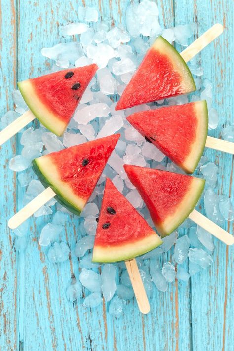 undefined Watermelon Facts, Watermelon Soup, How To Grow Watermelon, Ice Cream Wallpaper, Grilled Watermelon, Ios 7 Wallpaper, Watermelon Plant, Watermelon And Lemon, New Wallpaper Iphone