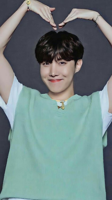 Foto Jhope Cute, J Hope Selca, J Hope Cute, J-hope Photoshoot, Hope Wallpaper, Hope Photos, Jhope Cute, Bts V Pictures, Jhope Bts