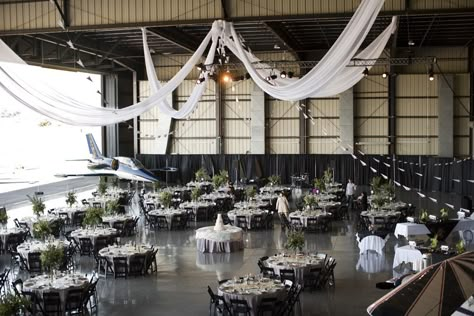 Hanger Wedding Reception, Airplane Hanger Wedding, Airplane Hangar Wedding, Aviation Wedding Theme, Pilot Wedding, Airport Wedding, Hangar Wedding, Airplane Wedding, Airplane Hanger