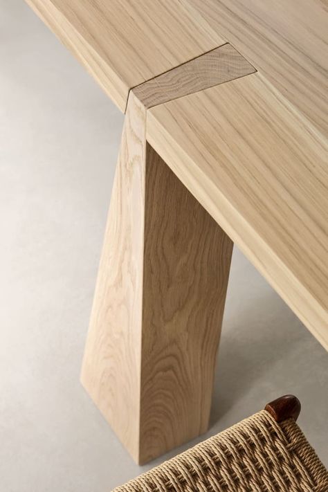 Wood Joinery Detail, Minimalist Wood Furniture, Timber Dining Table, Joinery Details, Innovative Furniture, Wood Joints, Timber Furniture, Contemporary Modern Furniture, Wood Joinery