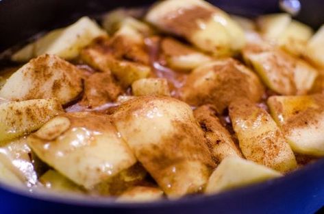 A blend of sweet and savory apple dessert, here's a copycat of your favorite Cracker Barrel's Fried Apples Recipe even beginner cooks can make at home! Stewed Apples Recipe, Apple Pie Filling Recipes, Homemade Apple Pie Filling, Organic Cooking, Blackstone Recipes, Pie Filling Recipes, Fried Apples, Blackstone Griddle, Cooked Apples