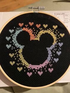 Disney Stitch Cross Stitch Pattern, Mickey Mouse Cross Stitch Patterns, Cross Stiching Ideas, Mickey Cross Stitch, Cross Stitch Patterns Disney, Cross Stitch Patterns Free Disney, Cross Stitch Disney, Disney Cross Stitch Patterns, Nature Cross Stitch