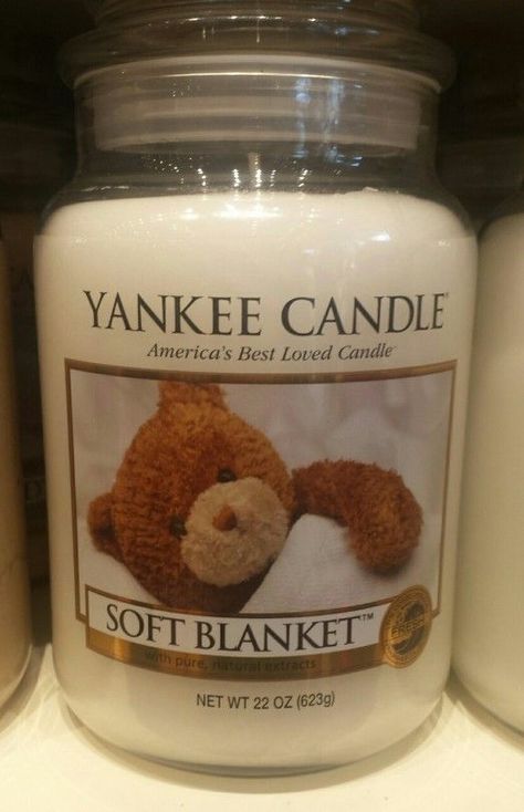 Candle Obsession, Yankee Candles, Cinnamon Girl, 22 December, Snow Angels, Vanilla Girl, Autumn Aesthetic, Yankee Candle, Soft Blankets