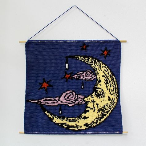 moon for madeleine🌙 @howmadeleine 22”x20” tapestry crochet berocco vintage wool blend pattern #150022 on BraceletBook Moon Blanket Crochet, Crochet Moon Wall Hanging Pattern Free, Moon Crochet Tapestry, Tarot Card Crochet Tapestry Pattern, Crochet Alpha Pattern Witchy, Crochet Candle, Sun And Moon Tapestry, Celestial Gifts, New Project Ideas