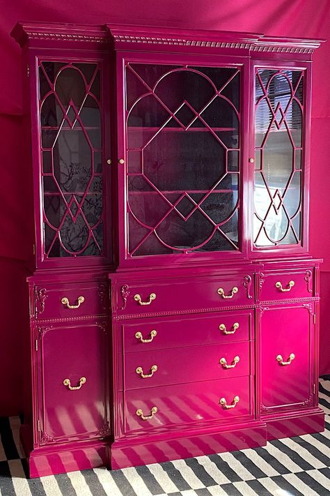 10 Best Painted Vintage China Cabinet Makeovers Painted China Cabinet Ideas, Painted Hutch Ideas, China Cabinet Makeovers, Painted China Hutch, Vintage China Cabinet, Modern China Cabinet, Wallpaper Cabinets, China Cabinet Makeover, Vintage China Cabinets