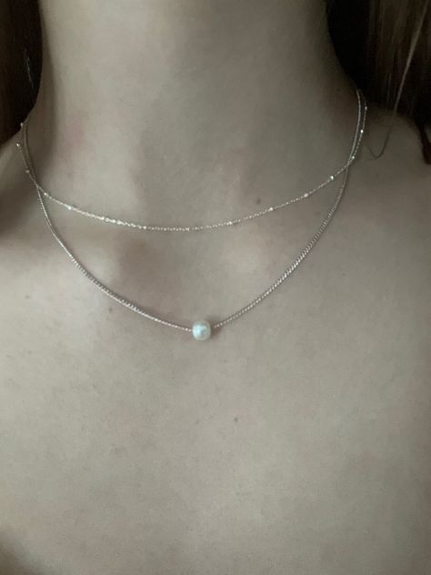 #jewelry #silver #silverjewellery #layering #pearl #pearlnecklace #simple #fashion White And Silver Jewelry, Silver Necklaces Dainty, Silver Necklaces For Prom, Everyday Necklaces Silver, Evry Jewels Necklaces Silver, Cute Dainty Jewelry Silver, Aesthetic Necklace Silver, Dainty Silver Necklaces, Everyday Necklace Stack Silver