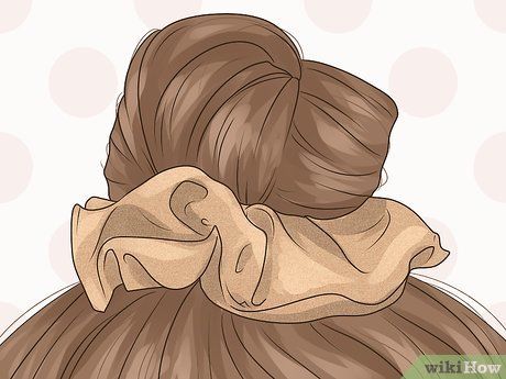 Learn how to do creative scrunchie hairstyles like a slick bun, bubble ponytail, high ponytail, half-up, messy bun, braid, space buns, and more! How To Wear Scrunchies, Scrunchie Bun Hairstyles, Braid Space Buns, Giant Scrunchie, Scrunchie Bun, Scrunchies Hairstyles, Ponytail High, Slick Bun, Bun Braid