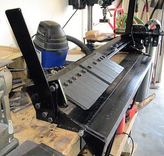 Bench-top Box/Pan Sheet Metal Brake, by J. Hartnell | Flickr Sheet Metal Bender, Sheet Metal Brake, Sheet Metal Tools, Metal Bender, Metal Shaping, Metal Fab, Metal Bending Tools, Sheet Metal Fabrication, Best Sheets