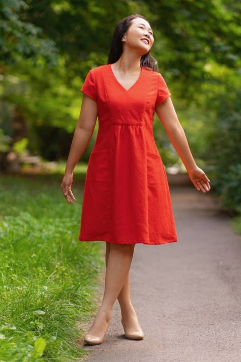 Itch To Stitch Patterns, Easy Dress Pattern For Women, Easy Summer Dress Pattern, V Neck Dress Pattern, A Line Dress Pattern, Spring Sewing Patterns, Easy Dress Pattern, Retro Dress Pattern, Summer Dress Pattern