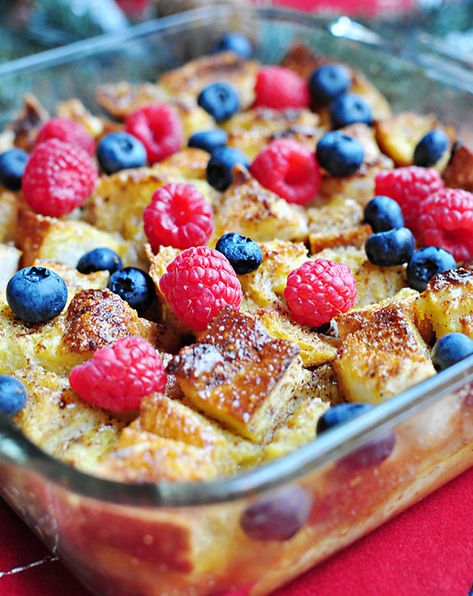 Overnight Eggnog French Toast Casserole | Community Post: 20 Magical Christmas Morning Breakfasts Eggnog French Toast Bake, Eggnog French Toast Casserole, Morning Recipes Breakfast, Morning Family, Eggnog French Toast, Christmas Breakfast Recipe, French Toast Casserole Recipes, Christmas Morning Breakfast, Egg Nog