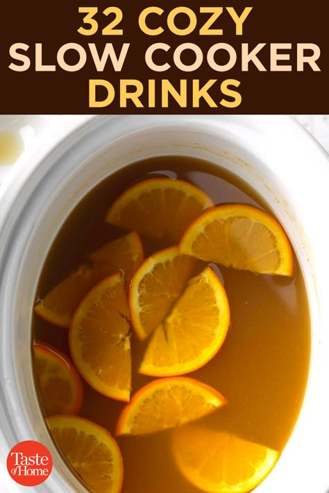 32 Drinks You Can Make in Your Slow Cooker Crock Pot Drinks, Warm Alcoholic Drinks, Slow Cooker Drinks, Crockpot Drinks, Warm Drinks Recipes, Hot Spiced Cider, Cranberry Drinks, Spiced Wine, Hot Cider