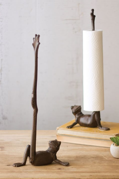 Cast Iron Frog Paper Towel Holder CTM1005 Frog Toilet, Tanah Liat, Deco Originale, Keramik Design, Paper Towel Holder, Dream House Decor, Towel Holder, Dream Home Design, Paper Towel