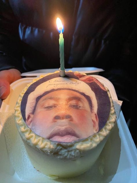 Tyler The Creator Eating Mayo, Please Buy My Stuff I Need Money, Tyler The Creator Birthday Cake, Tyler The Creator Cake Ideas, Tyler The Creator Cake, Tyler Birthday, Tyler The Creator Wallpaper, T Baby, Navigating Life