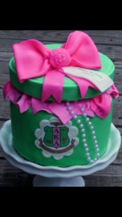 AKA Birthday Cake. Simply beautiful! Pink And Green Cake, Aka Birthday, Pearl Cake, Skee Wee, Green Cake, Aka Sorority, Alpha Kappa Alpha Sorority, Alpha Kappa Alpha, Love Cake