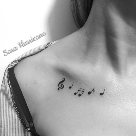 Music Note Collar Bone Tattoo, Small Music Notes Tattoo, Tattoos For Music Lovers Unique, Music Inspired Tattoos, Best Wrist Tattoos, Spain Tattoo, Small Music Tattoos, Tattoo Festival, Petit Tattoo