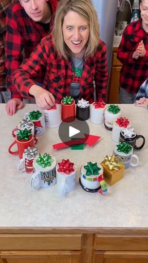 98K views · 827 reactions | Mug Spinner Game!!!☕️☕️ #fyp #games #familygamenight #christmas #christmasparty #partygames #familyg | Bensons Christmas Day Games, Spinner Game, Christmas Eve Games, Tiktok Christmas, Spinner Games, Fun Family Christmas Games, Christmas Drinks Recipes, Christmas Ideas Crafts, Gift Games