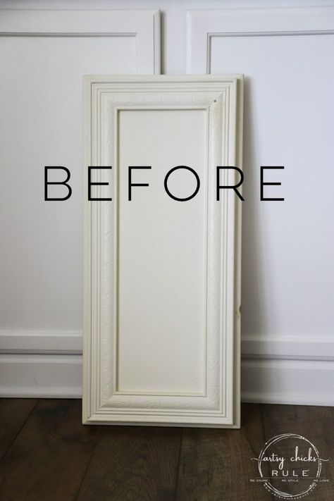 Repurpose Cupboard Doors, Repurposed Doors Ideas, Repurpose Kitchen Cabinet Doors, Old Cabinet Doors Repurposed Projects, Doors For Small Spaces Bathroom, Cupboard Door Crafts, Old Door Coat Rack, Shelf Made From Old Door, Cabinet Doors Diy Projects