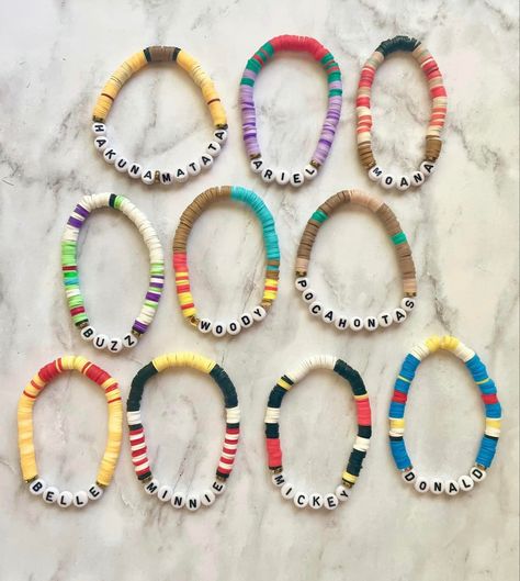 Clay Bead Inspo, Clay Beads Ideas, Disney Bracelets, Clay Bracelet Ideas, Clay Bead Ideas, Make Clay Beads, Clay Bead Bracelet Ideas, Bracelet Business, Bead Bracelet Ideas