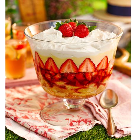 Spiked with Pimm's syrup, this trifle simply sings of Summer. For more summer dessert recipes visit Goodhousekeeping.co.uk Ginger Trifle, Best Bakes, Easy Trifle, Custard Flan, Finger Desserts, English Desserts, Christmas Trifle, Scottish Christmas, Yummy Dessert Recipes