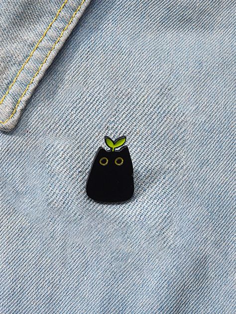 1pc Little Cat Brooch Creative Cute Black Cat Enamel Anime Pin Metal Paint Badge Backpack Clothing Accessories Animal Theme Jewelry DecorI discovered amazing products on SHEIN.com, come check them out! Bag Pins Aesthetic, Backpack With Pins, Bag Accessories Diy, Cat Enamel Pin, Backpack Pins, Bag Pins, Life Series, Silly Things, Cute Black Cats