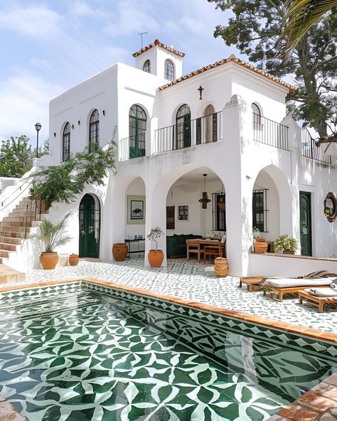 Dream home in Andalusia, Spain ✨🌞💚 Would you live here? Designed by @my_homely_decor - #DreamHome #Spain #LuxuryLiving #emerald… | Instagram Spain Home Aesthetic, Spanish House Decor, Spain Villa Aesthetic, Houses In Spain, Homely Decor, Marbella Spain Houses, Spain Luxury, Spain House, Home Spa Room