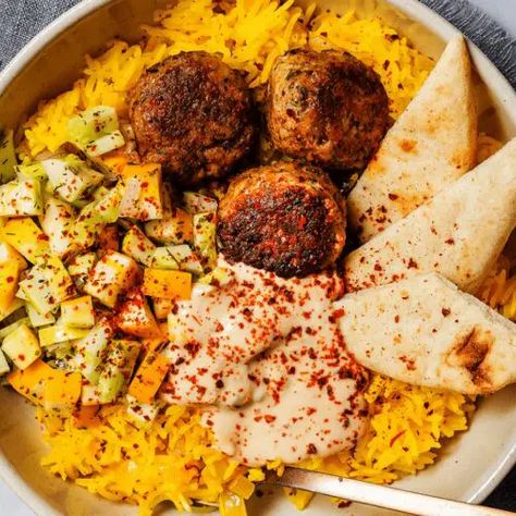 Shawarma Meatballs, Gallbladder Meals, Middle Eastern Meatballs, Easy Middle Eastern Recipes, Hummus Sauce, Easy Turkey Meatballs, Turkey Recipes Healthy, Shawarma Seasoning, Easy Vegan Soup