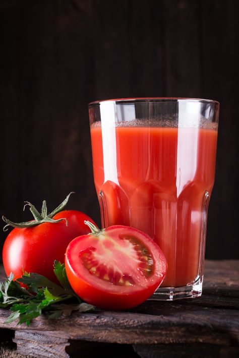 Glass of tomato juice with vegetables on wooden background… | Flickr Red Drinks, Drinks Juice, Acid Reflux Diet, Tea Drinks, Tomato Juice, Wooden Background, Canning Recipes, Eye Health, Digestive Health