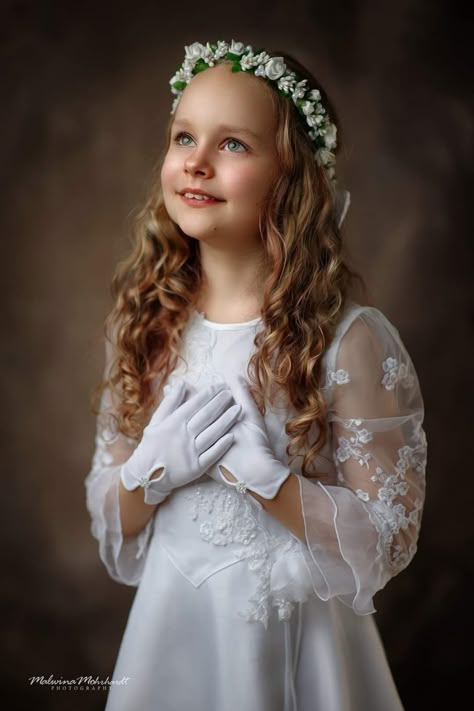 First Communion Portraits, First Communion Photo Ideas, Confirmation Photoshoot, Holy Communion Photoshoot, First Communion Photoshoot, Communion Photo Ideas, Communion Pictures, Communion Photoshoot, First Communion Photography