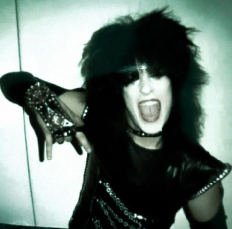 Motley Crue Funny Pictures, Motley Crue Nikki Sixx, Shout At The Devil, Terror Twins, Motley Crüe, Peter Steele, 80s Hair, 80s Bands, Paul Stanley