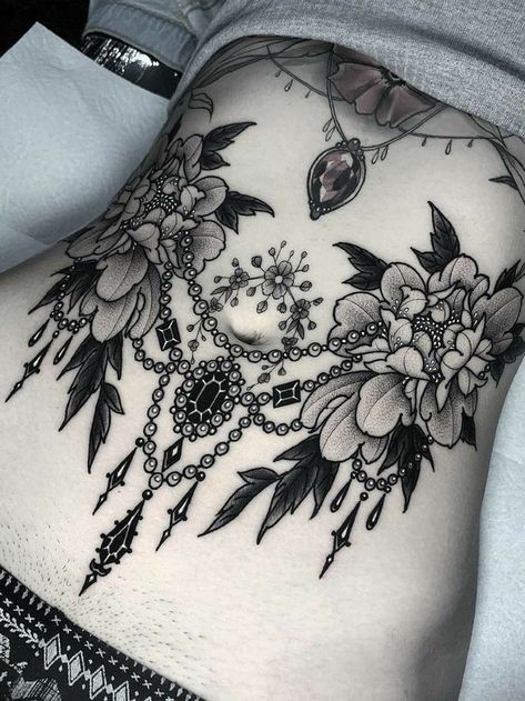 Chest Tattoo Girl, Abdomen Tattoo, Lower Stomach Tattoos, Full Chest Tattoos, Stomach Tattoos Women, Stomach Tattoo, Belly Tattoos, Cool Chest Tattoos, Pieces Tattoo