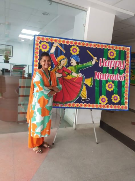 Navratri Bulletin Board Ideas School, Board Decoration For Navratri, Border Ideas For Board, Navratri Celebration In School, Navratri Chart For School, Navratri Bulletin Board Ideas, Dasara Decoration Ideas For School, Navratri Soft Board Decoration, Navratri Board Decoration In School