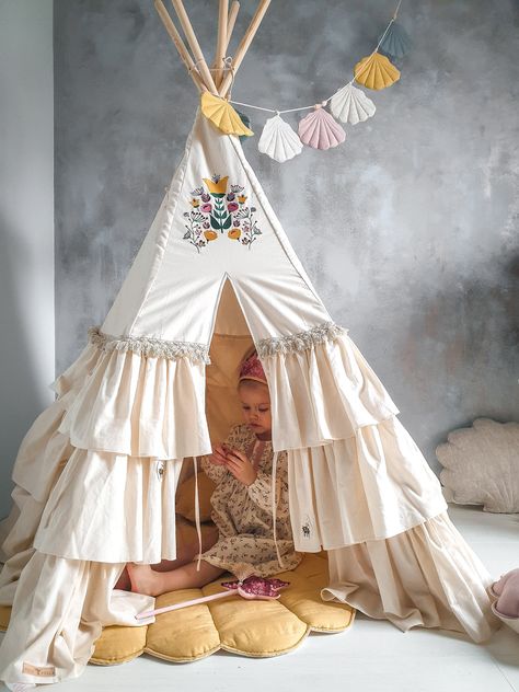 Teepee bed