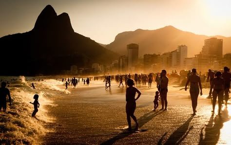 Ipanema Beach, Rio de Janeiro Tropical Aesthetic, Ipanema Beach, Summer Feeling, Summer Dream, Summer 24, Pretty Places, Travel Aesthetic, Summer Aesthetic, Golden Hour