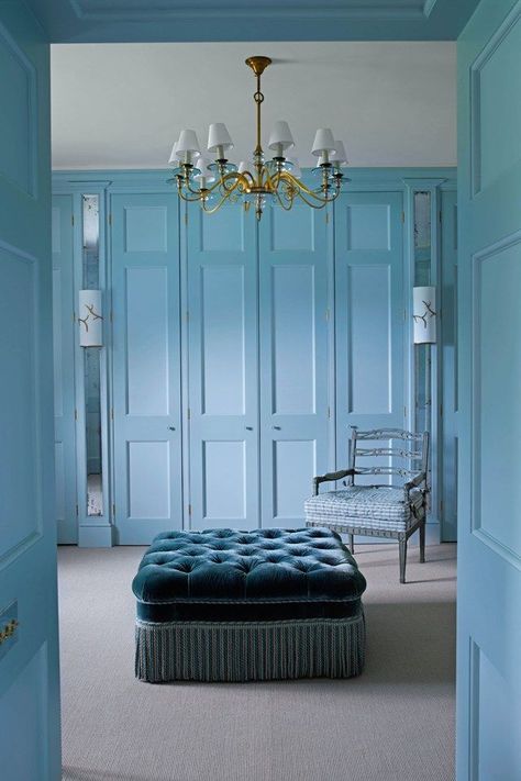 Slaap Lekker, Traditional Interior Design, Blue Room, Dressing Rooms, Walk In Wardrobe, White Rooms, Wardrobe Doors, Blue Rooms, Dressing Room Design