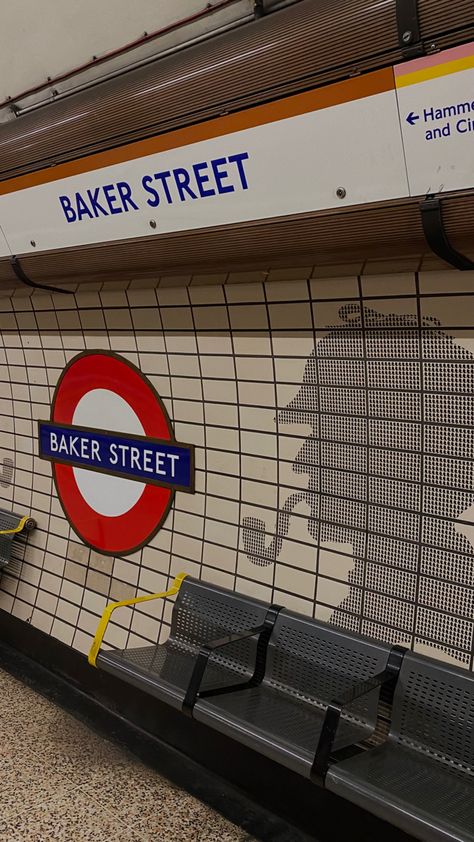 London Metro Aesthetic, London Skater Aesthetic, London Baker Street, Aesthetic Pictures London, 221b Baker Street Aesthetic, Baker Street London, Brixton Aesthetic, Baker Street Aesthetic, London Street Aesthetic