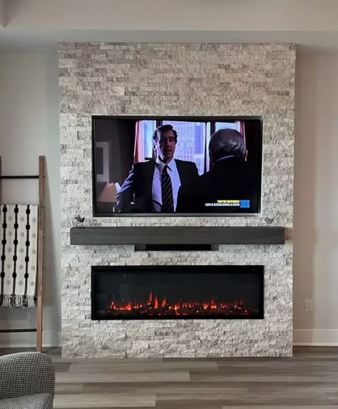 Electric Fireplace Ideas With Stone, Gas Fireplace Wall Ideas With Tv, Modern Electric Fireplace Ideas With Tv, Fire Places Ideas Living Room With Tv, Fire Places Ideas Living Room Modern, Electric Fireplace Ideas With Tv Modern, Tv With Fireplace Underneath, Gas Fireplace Ideas With Tv Above, Fireplace Ideas With Tv