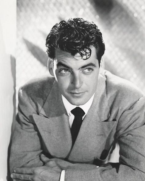 Rory Calhoun, Strong Drinks, Movie Making, Good Cigars, Portrait Photo, Classic Hollywood, Warner Bros, Try Again, Drawing Inspiration