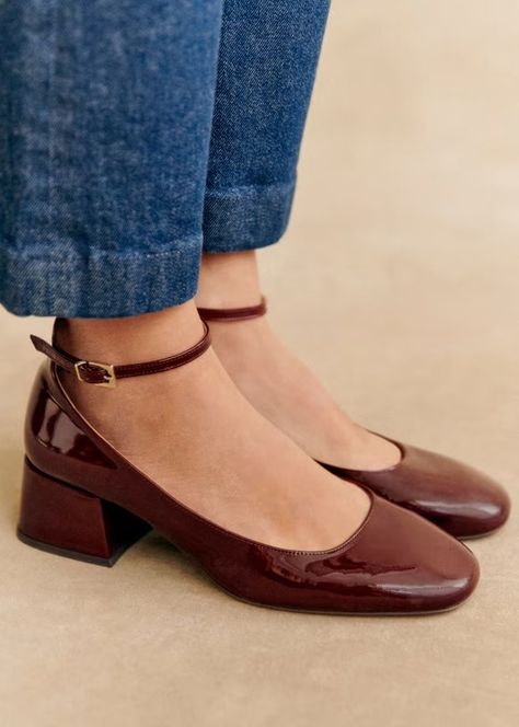 Mélanie Mary Janes - Patent Purple - Patent cowide leather - Sézane Sezane Mary Janes, Marie Jane Shoes, Santa Shoes, Comfortable Office Shoes, Sezane Shoes, 2024 Energy, 2025 Style, Korea Trip, Zapatos Mary Jane