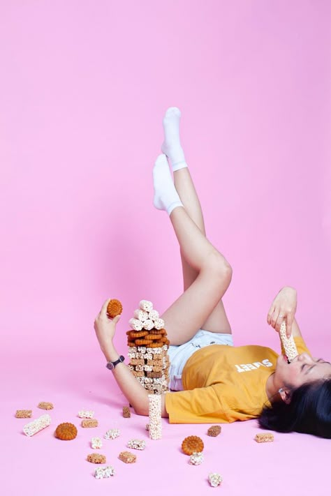 Blue Airplane, Sugar Fruit, Skin And Hair Clinic, Traditional Sweets, Pink Photography, Personal Branding Photoshoot, Studio Photoshoot, Model Poses Photography, Trik Fotografi