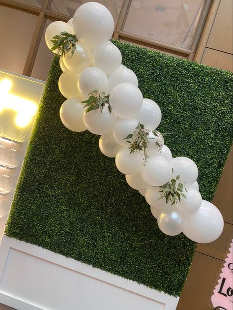 Diagonal Balloon Garland, Balloon Garland With Greenery, White Balloon Garland, White Balloons, Balloon Garland, Balloon Decorations, 4th Birthday, Balloons, Birthday