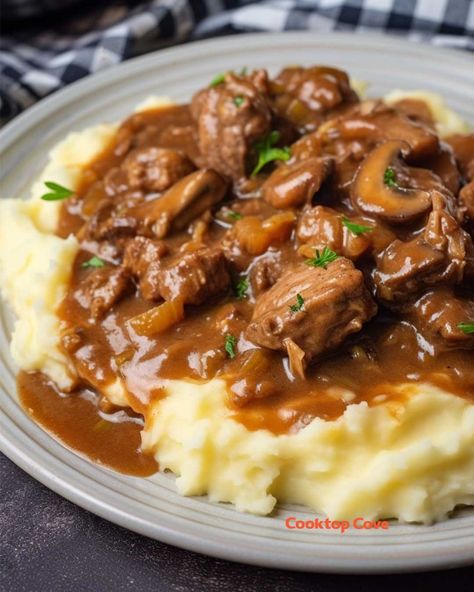 Beef Tips With Mushroom Gravy, Meat And Gravy, Beef Tip Recipes, Mushroom Gravy Recipe, Beef Tips And Gravy, Beef Casserole Recipes, Beef Tips, Mushroom Gravy, Tandoori Masala