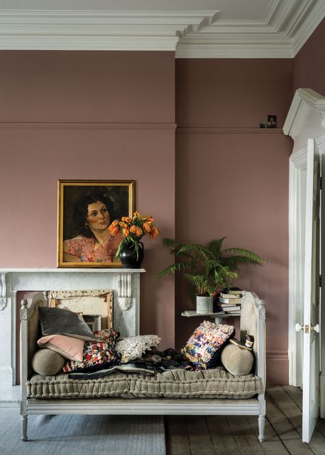 10 most popular Farrow & Ball colors in real homes | Homes & Gardens Mauve Living Room, Pink Room Design, Sulking Room Pink, Farrow Bal, Murs Roses, Living Room Wall Color, Minimalist Living Room Decor, Room Wall Colors, New Paint Colors