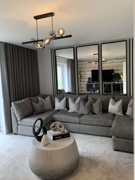 Grey And Black Home Interior Design, Grey Black Home Decor, Grey Black Living Room Decor, Grey And Black Home Decor, Black And Silver House Decor, Cozy Living Rooms Dark Couch, Living Room Condo Ideas, Grey Black Gold Living Room, Grey Couch Decor Living Room