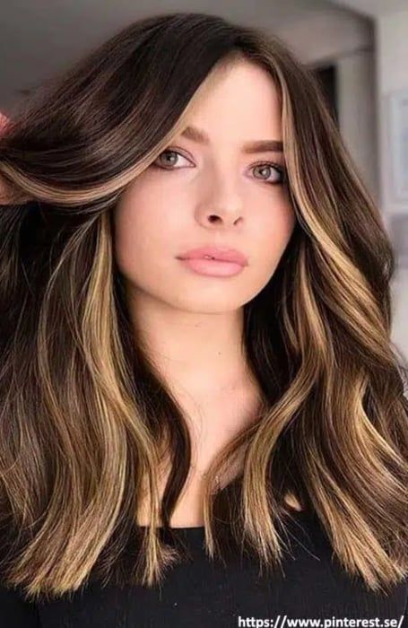 40 Cool Peekaboo Hair Color & Highlight Ideas for 2023 Peekaboo Hair Colors, Hairstyles Winter, Long Hairdos, Peekaboo Hair, Hairstyles Wavy, Hairstyle Bun, Hairstyles Curls, Hairstyles Messy, Hair Color Streaks