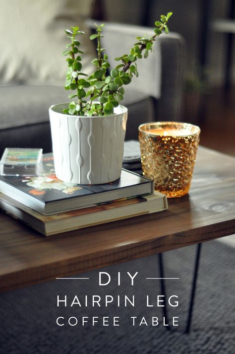 DIY Hairpin Leg Coffee Table Diy Table Design, Hairpin Legs Diy, Hairpin Leg Coffee Table, Hairpin Coffee Table, Small Scale Furniture, Small Apartment Therapy, Diy Mid Century Modern, Diy Hairpin, Diy Mid Century