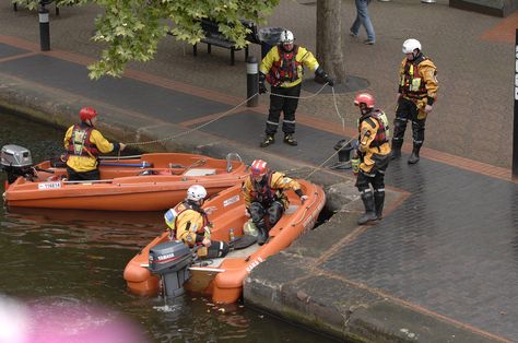 What's It Like to Volunteer for Emergency Response? - http://www.nighthelper.com/whats-like-volunteer-emergency-response/ Emergency Response, No Response