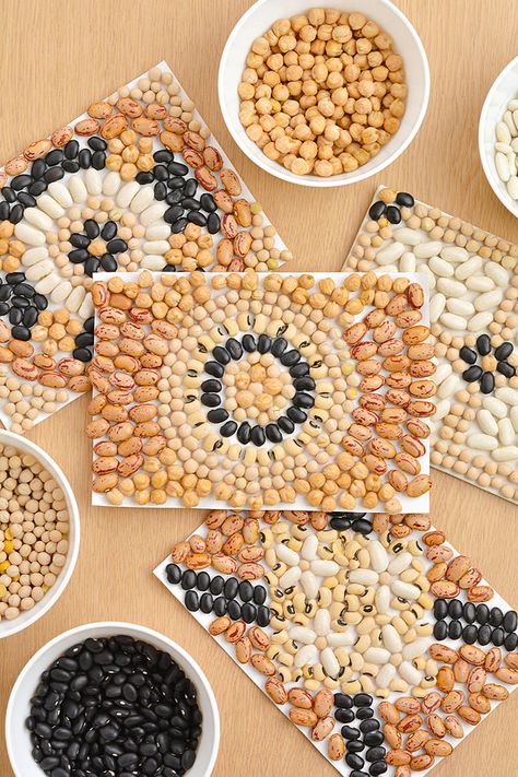 Bean Mosaic Art Fall Bean Mosaic, Corn Mosaic Art, Bean Mosaic Art Ideas, Bean Mosaic Art For Kids, Bean Art For Kids, Bean Crafts For Kids, Bean Mosaic Art, Food Art Projects, Bean Painting