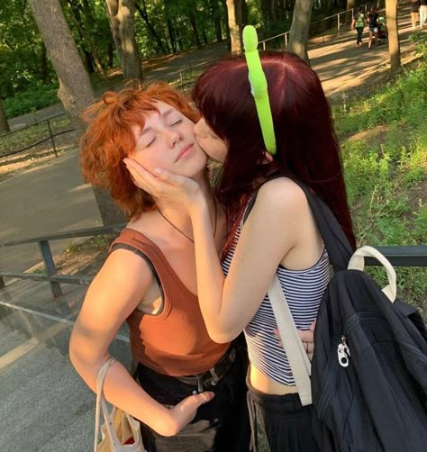 Two People Kissing Photography, Soft Couple Reference, Holding Persons Face Reference, Smelling Hair Couple, Person Holding Someones Cheek Reference, Person Cupping Face Reference, Leaning Down To Kiss Pose, Couple Poses Kissing Cheek Reference, Someone Picking Someone Up Reference