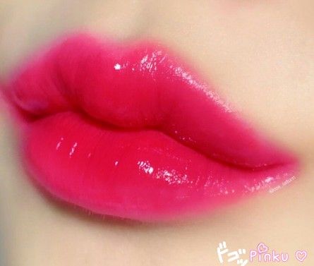 Alt Barbie, Purple Hair Tips, Fuschia Lipstick, Bright Winter Makeup, Hot Pink Lip, Magenta Lip, Hot Pink Lipstick, Lipstick Ideas, Lips Aesthetic